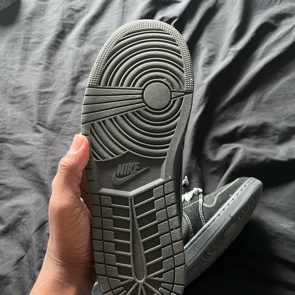 TRAVIS SCOTT JOR 1 PHANTOM - Picture 3 of 5